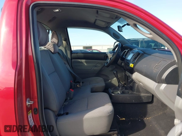 2014 Toyota Tacoma with VIN 5TFNX4CN0EX033496, listed as a IAAI auction lot 41388678 with 190,596 mi miles and . Bid and sale history available at DreamBid. Image 5.
