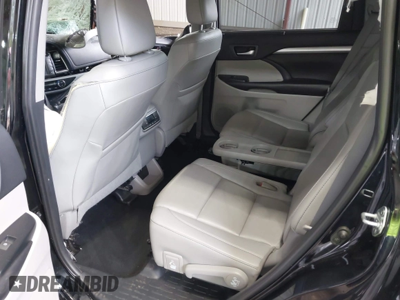 2019 Toyota Highlander SE z VIN 5TDJZRFH2KS594988, wystawiony jako IAAI lot #42106954 z przebiegiem 53 369 mil mil oraz . Historia ofert i sprzedaży dostępna na DreamBid. Obrazek 8.