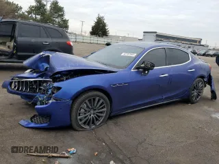 2019 Maserati Ghibli S Q4 z VIN ZAM57YTA6K1336510, wystawiony jako Copart lot #42767555 z przebiegiem Nie podano mil oraz Szkoda całkowita • Salvage title. Historia ofert i sprzedaży dostępna na DreamBid. Obrazek 1.
