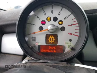 2012 MINI Hardtop with VIN WMWSU3C54CT368185, listed as a IAAI auction lot 41158353 with 139,694 mi miles and . Bid and sale history available at DreamBid. Image 7.