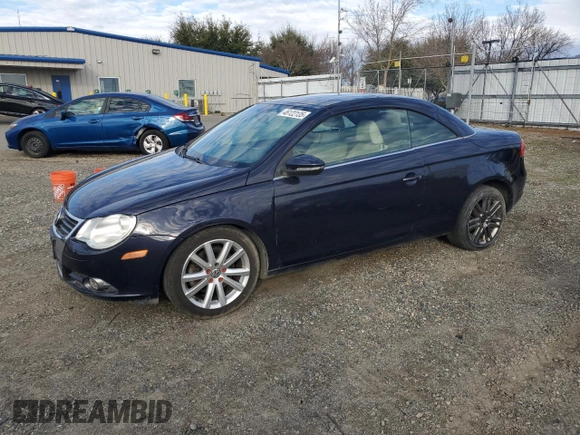 2011 Volkswagen Eos Komfort with VIN WVWBW7AH5BV002823, listed as a Copart auction lot 46122135 with 137,277 mi miles and Clean Title. Bid and sale history available at DreamBid. Image 1.
