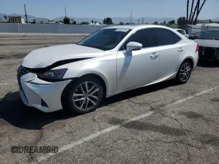 2020 Lexus IS 300 с VIN JTHDA1D26L5106796, выставлен на аукционе Copart как лот 61302775 с пробегом 63 600 миль миль и Списание • Salvage title. История ставок и продаж доступна на DreamBid. Изображение 1.