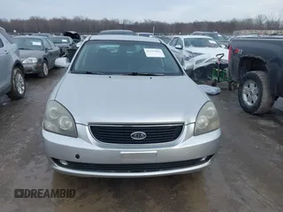 2007 Kia Optima EX with VIN KNAGE124875157565, listed as a IAAI auction lot 41553065 with 189,258 mi miles. Bid and sale history available at carsss.com. Image 12.