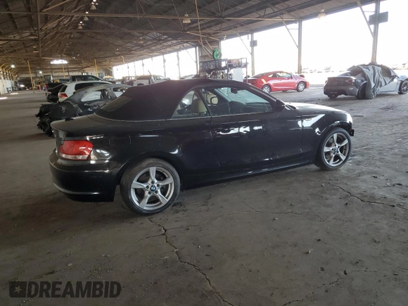 2012 BMW 1 Series 128i z VIN WBAUL7C55CVM81442, wystawiony jako Copart lot #48888025 z przebiegiem 203 619 mil mil oraz Czysty tytuł • Clean title. Historia ofert i sprzedaży dostępna na DreamBid. Obrazek 3.