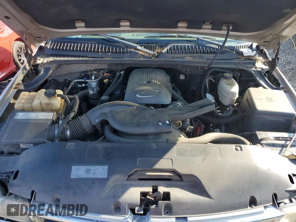 2004 Chevrolet Tahoe LT z VIN 1GNEK13Z34J239422, wystawiony jako Copart lot #54661015 z przebiegiem 421 131 mil mil oraz Szkoda całkowita • Salvage title. Historia ofert i sprzedaży dostępna na DreamBid. Obrazek 11.
