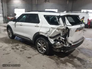 2020 Ford Explorer XLT with VIN 1FMSK8DH0LGC72332, listed as a IAAI auction lot 41298896 with 49,361 mi miles. Bid and sale history available at carsss.com. Image 3.