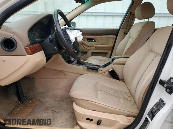 2000 BMW 5 Series 528iA with VIN WBADM6340YGU14726, listed as a Copart auction lot 50467755 with 0 mi miles and Clean Title. Bid and sale history available at carsss.com. Image 7.