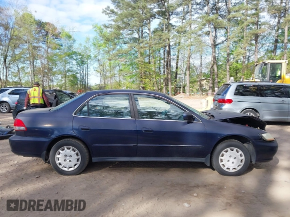 2001 Honda Accord LX with VIN 1HGCG66591A003765, listed as a IAAI auction lot 42049488 with 166,214 mi miles and . Bid and sale history available at DreamBid. Image 13.
