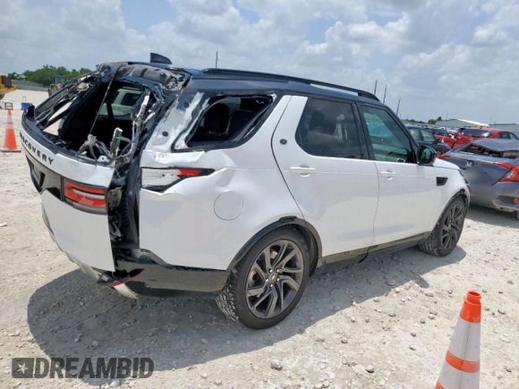 2017 Land Rover Discovery HSE z VIN SALRRBBV5HA036895, wystawiony jako Copart lot #59886705 z przebiegiem 85 251 mil mil oraz Szkoda całkowita • Salvage title. Historia ofert i sprzedaży dostępna na DreamBid. Obrazek 3.