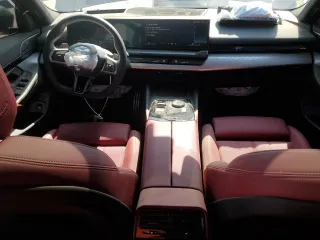 2024 BMW 5 Series 530i z VIN WBA43FJ08RCS17556, wystawiony jako Copart lot #48853495 z przebiegiem 4 151 mil mil oraz Szkoda całkowita • Salvage title. Historia ofert i sprzedaży dostępna na DreamBid. Obrazek 8.
