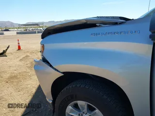 2021 Chevrolet Silverado 1500 LT with VIN 1GCUYDET1MZ365518, listed as a IAAI auction lot 41872012 with 59,108 mi miles. Bid and sale history available at carsss.com. Image 17.