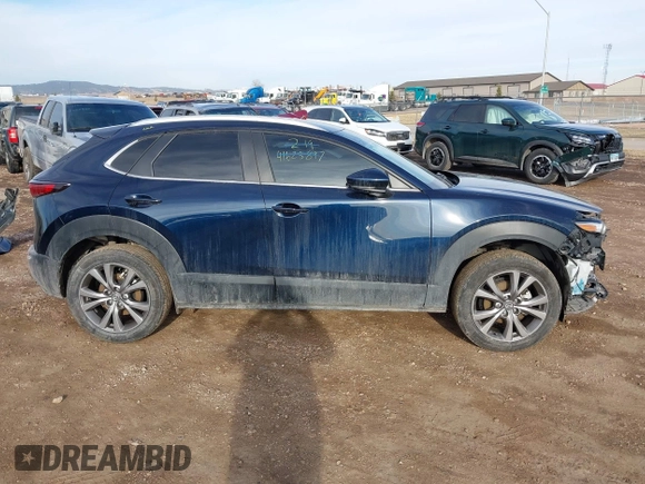 2023 Mazda CX-30 S Carbon Edition с VIN 3MVDMBCM2PM588506, выставлен на аукционе IAAI как лот 41728912 с пробегом 25 030 миль миль и . История ставок и продаж доступна на DreamBid. Изображение 14.
