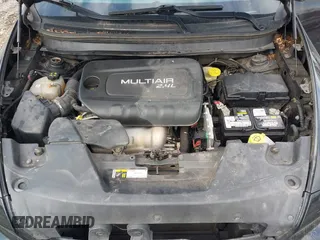 2014 Jeep Cherokee Limited with VIN 1C4PJLDB2EW173791, listed as a IAAI auction lot 41505223 with 167,848 mi miles. Bid and sale history available at carsss.com. Image 10.
