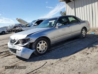 2001 Acura RL with VIN JH4KA965X1C002284, listed as a Copart auction lot 89134495 with 116,616 mi miles and Salvage Title. Bid and sale history available at carsss.com. Image 1.