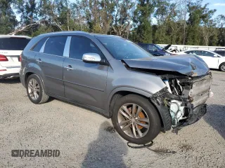 2014 Kia Sorento SX Limited with VIN 5XYKW4A71EG448906, listed as a Copart auction lot 83446954 with 95,713 mi miles and Salvage title. Bid and sale history available at DreamBid. Image 4.