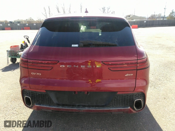 2025 Genesis GV70 2.5T z VIN 5NMMADTB3SH023827, wystawiony jako IAAI lot #41666745 z przebiegiem 10 697 mil mil oraz . Historia ofert i sprzedaży dostępna na DreamBid. Obrazek 16.