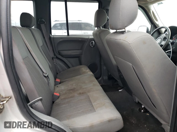 2007 Jeep Liberty Limited with VIN 1J4GL58K87W523258, listed as a Copart auction lot 71927254 with 142,630 mi miles and Salvage Title. Bid and sale history available at DreamBid. Image 10.