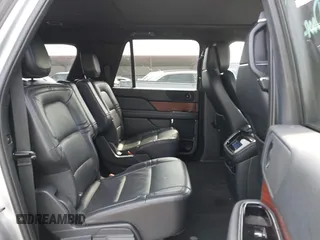 2023 Lincoln Navigator Reserve z VIN 5LMJJ3LG4PEL12405, wystawiony jako IAAI lot #42275219 z przebiegiem 55 394 mil mil oraz . Historia ofert i sprzedaży dostępna na DreamBid. Obrazek 8.