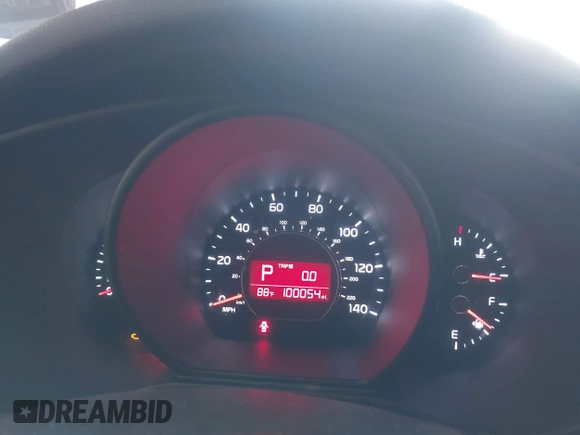 2016 Kia Soul + z VIN KNDJP3A54G7239595, wystawiony jako IAAI lot #42256059 z przebiegiem 100 054 mil mil oraz . Historia ofert i sprzedaży dostępna na DreamBid. Obrazek 7.