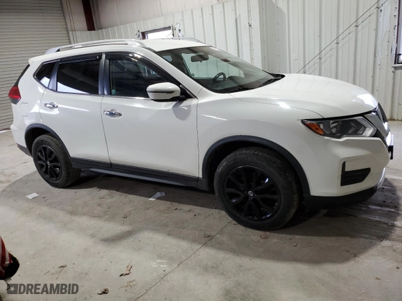 2017 Nissan Rogue SV with VIN JN8AT2MV5HW028032, listed as a Copart auction lot 43586725 with 132,685 mi miles and Clean Title. Bid and sale history available at carsss.com. Image 4.