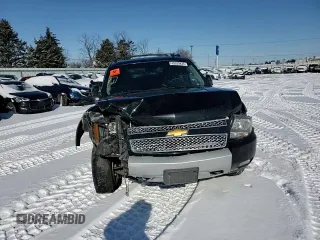 2013 Chevrolet Avalanche LT with VIN 3GNTKFE70DG248404, listed as a Copart auction lot 45029835 with 177,877 mi miles and Salvage title. Bid and sale history available at DreamBid. Image 10.