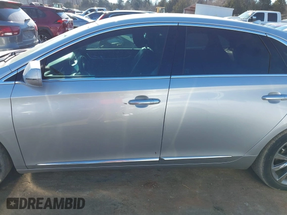 2013 Cadillac XTS with VIN 2G61N5S33D9203389, listed as a IAAI auction lot 41282913 with 72,293 mi miles. Bid and sale history available at carsss.com. Image 14.
