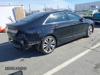 2019 Lincoln MKZ Reserve II z VIN 3LN6L5E94KR610634, wystawiony jako IAAI lot #41599828 z przebiegiem 73 529 mil mil oraz . Historia ofert i sprzedaży dostępna na DreamBid. Obrazek 4.