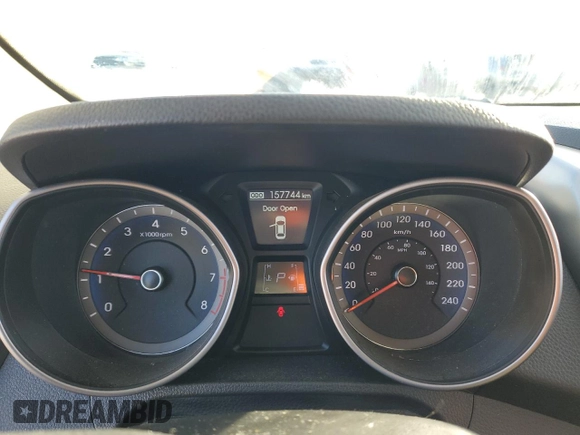 2014 Hyundai Elantra GT GL with VIN KMHD25LH4EU191881, listed as a Copart auction lot 87803835 with 157,744 mi miles and Salvage Title. Bid and sale history available at carsss.com. Image 9.