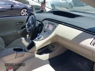 2015 Toyota Prius Four with VIN JTDKN3DU8F1993386, listed as a IAAI auction lot 42333733 with 168,754 mi miles and . Bid and sale history available at DreamBid. Image 5.