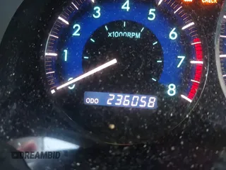 2007 Toyota Sienna XLE with VIN 5TDZK22C47S048516, listed as a IAAI auction lot 41367115 with 236,058 mi miles. Bid and sale history available at carsss.com. Image 7.