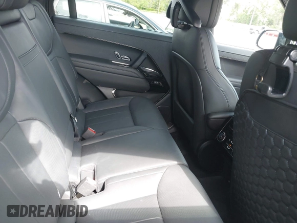 2024 Land Rover Range Rover Sport Dynamic SE with VIN SAL1L9FU3RA420944, listed as a IAAI auction lot 42379575 with 9,959 mi miles and . Bid and sale history available at DreamBid. Image 8.