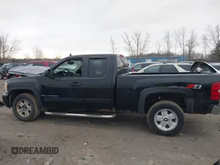 2007 Chevrolet Silverado 1500 LTZ with VIN 2GCEK19J371613312, listed as a IAAI auction lot 41932835 with 197,210 mi miles. Bid and sale history available at carsss.com. Image 14.
