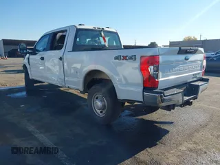 2020 Ford F-250 XL with VIN 1FT7W2B65LEC64011, listed as a IAAI auction lot 40997606 with 154,035 mi miles and . Bid and sale history available at DreamBid. Image 3.
