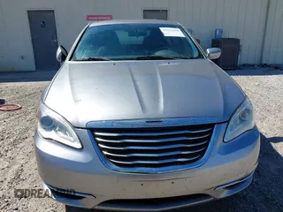 2013 Chrysler 200 LX with VIN 1C3CCBAB2DN560552, listed as a IAAI auction lot 41821028 with 179,085 mi miles. Bid and sale history available at carsss.com. Image 6.