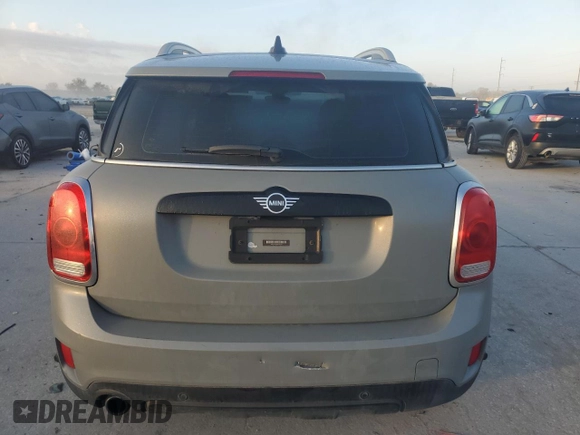 2019 MINI Countryman Cooper z VIN WMZYS7C59K3F45924, wystawiony jako Copart lot #44688395 z przebiegiem 93 967 mil mil oraz Szkoda całkowita • Salvage title. Historia ofert i sprzedaży dostępna na DreamBid. Obrazek 6.