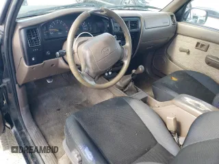 1999 Toyota Tacoma with VIN 4TAWN72N2XZ503012, listed as a Copart auction lot 51633105 with 120,244 mi miles and Salvage title. Bid and sale history available at DreamBid. Image 8.