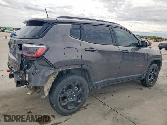 2023 Jeep Compass Trailhawk z VIN 3C4NJDDN8PT514773, wystawiony jako Copart lot #51137555 z przebiegiem 37 239 mil mil oraz Szkoda całkowita • Salvage title. Historia ofert i sprzedaży dostępna na DreamBid. Obrazek 3.