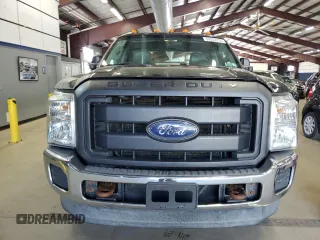 2013 Ford F-250 XL with VIN 1FT7X2B66DEB32163, listed as a Copart auction lot 54252275 with 182,273 mi miles and Clean Title. Bid and sale history available at DreamBid. Image 5.