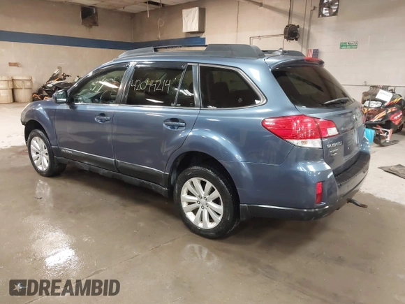 2014 Subaru Outback Premium with VIN 4S4BRBCC1E3265074, listed as a IAAI auction lot 42044214 with 147,829 mi miles and . Bid and sale history available at DreamBid. Image 3.