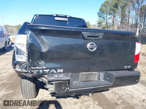 2021 Nissan Titan SV z VIN 1N6AA1EE4MN528044, wystawiony jako IAAI lot #41280940 z przebiegiem 75 600 mil mil oraz . Historia ofert i sprzedaży dostępna na DreamBid. Obrazek 18.