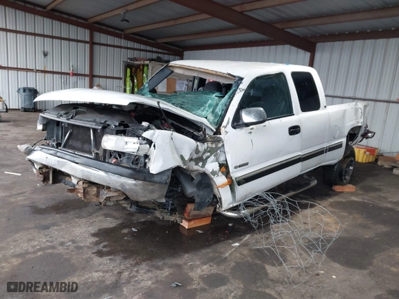 2001 Chevrolet Silverado 1500 LT with VIN 2GCEC19T211399144, listed as a IAAI auction lot 41528968 with 193,357 mi miles. Bid and sale history available at carsss.com. Image 18.