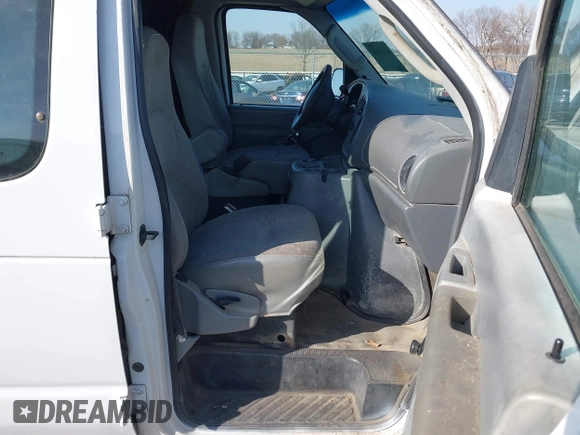 2003 Ford Econoline Cargo with VIN 1FTRE14213HA14635, listed as a IAAI auction lot 41805091 with 108,748 mi miles and . Bid and sale history available at DreamBid. Image 5.