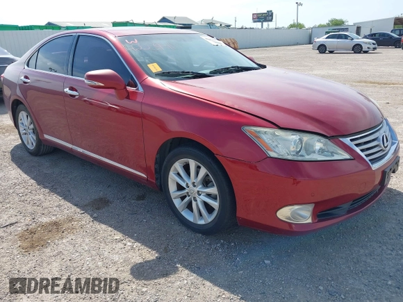 2012 Lexus ES 330 z VIN JTHBK1EG3C2483523, wystawiony jako IAAI lot #42259414 z przebiegiem 128 887 mil mil oraz . Historia ofert i sprzedaży dostępna na DreamBid. Obrazek 1.