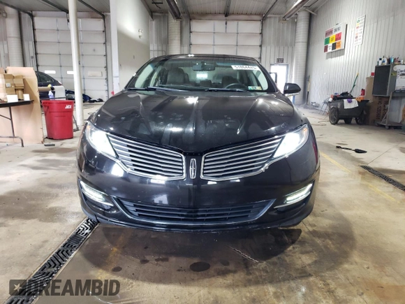 2013 Lincoln MKZ Hybrid with VIN 3LN6L2LU7DR823358, listed as a Copart auction lot 51864445 with 112,531 mi miles and Salvage title. Bid and sale history available at DreamBid. Image 5.