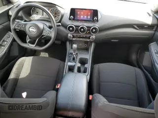 2024 Nissan Sentra S z VIN 3N1AB8BVXRY234397, wystawiony jako Copart lot #55658555 z przebiegiem 17 206 mil mil oraz Czysty tytuł • Clean title. Historia ofert i sprzedaży dostępna na DreamBid. Obrazek 8.