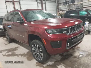 2021 Jeep Grand Cherokee Overland z VIN 1C4RJKDG1M8144784, wystawiony jako IAAI lot #41521850 z przebiegiem 29 569 mil mil oraz . Historia ofert i sprzedaży dostępna na DreamBid. Obrazek 1.