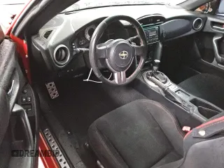 2013 Scion FR-S z VIN JF1ZNAA10D2724180, wystawiony jako Copart lot #55578025 z przebiegiem 124 119 mil mil oraz Czysty tytuł • Clean title. Historia ofert i sprzedaży dostępna na DreamBid. Obrazek 8.