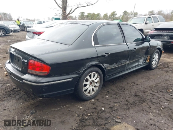2004 Hyundai Sonata GLS with VIN KMHWF35H24A919664, listed as a IAAI auction lot 41721526 with 99,830 mi miles and . Bid and sale history available at DreamBid. Image 4.
