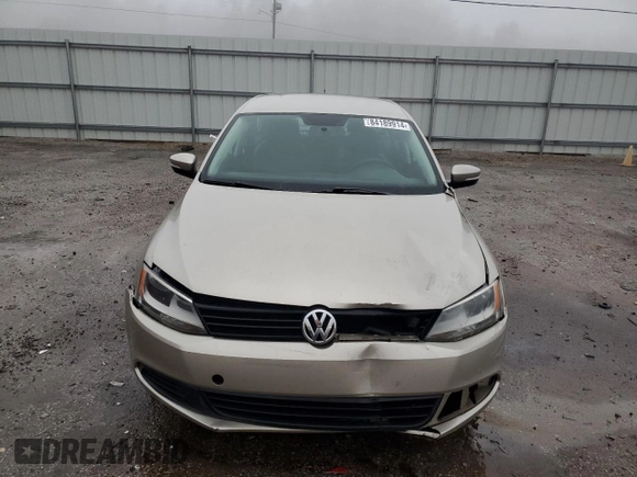 2014 Volkswagen Jetta Sedan SE with VIN 3VWD17AJ1EM262366, listed as a Copart auction lot 84189914 with 151,658 mi miles and Salvage Title. Bid and sale history available at carsss.com. Image 5.