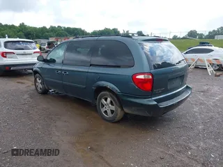 2005 Dodge Caravan SXT with VIN 2D4GP44LX5R159260, listed as a IAAI auction lot 42446336 with 175,917 mi miles and . Bid and sale history available at DreamBid. Image 3.